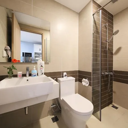 Macy Apt @ Rivergate - Infinity Pool. Center Ben Thanh Ho-Chi-Minh-Stadt Exterior foto
